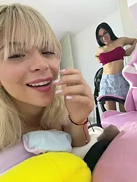  Alicee 1 online show from 04-19-26, 01:39