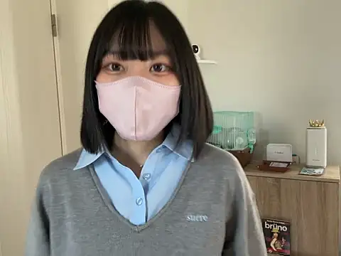 Snapshot of pinkudayo_girl chatting on 04-20-26, 04:04 pinkudayo girl online show from 04-20-26, 04:04