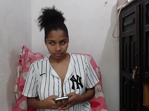 kataleya2021 online show from 12-04-25, 11:48