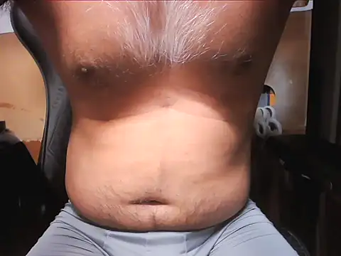 Snapshot of nofire2127 chatting on 11-08-25, 04:10 nofire2127 online show from 11-08-25, 04:10