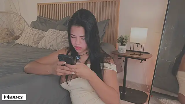 Little Emma 11 online show from 04-13-26, 12:53