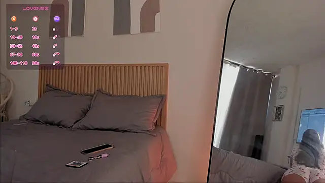 Little Emma 11 online show from 02-11-26, 01:22