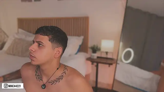 Little Emma 11 online show from 04-17-26, 02:53