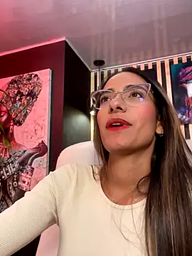 elegant  rouse online show from 12-04-25, 07:46