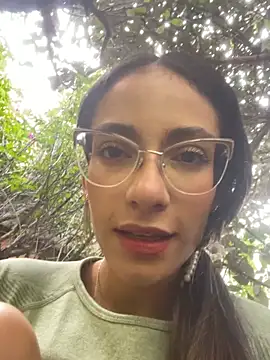 Snapshot of elegant__rouse chatting on 02-04-26, 07:53 elegant rouse online show from 02-04-26, 07:53