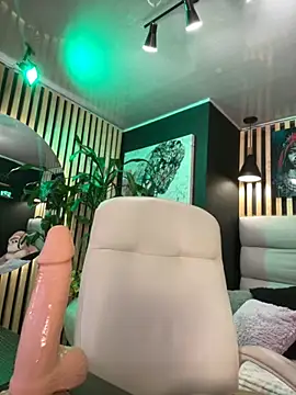 elegant  rouse online show from 11-19-25, 09:37