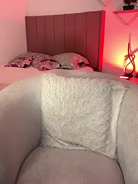 elegant  rouse online show from 04-09-26, 08:59