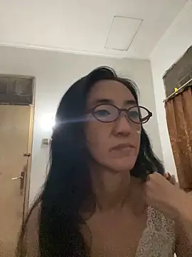 princessD077 online show from 11-20-25, 05:46