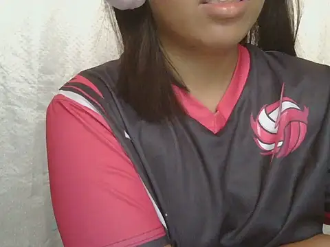 Snapshot of ChubbyButty chatting on 06-30-26, 12:43 ChubbyButty online show from 06-30-26, 12:43