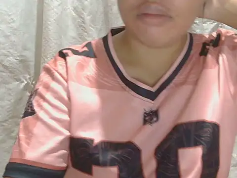 Snapshot of ChubbyButty chatting on 07-10-26, 02:28 ChubbyButty online show from 07-10-26, 02:28