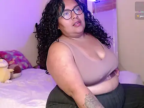 yvonne jlove online show from 11-04-25, 12:47