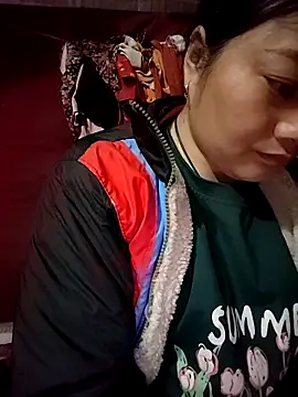 Snapshot of Sinhlinh2020 chatting on 02-09-26, 03:37 Sinhlinh2020 online show from 02-09-26, 03:37