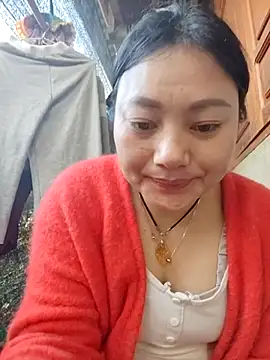 Snapshot of Sinhlinh2020 chatting on 02-16-26, 01:59 Sinhlinh2020 online show from 02-16-26, 01:59