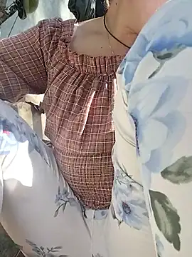 Sinhlinh2020 online show from 12-22-25, 03:28