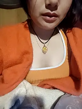 Snapshot of Sinhlinh2020 chatting on 02-12-26, 01:27 Sinhlinh2020 online show from 02-12-26, 01:27