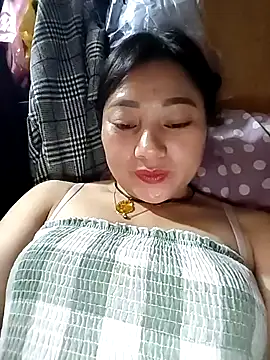 Snapshot of Sinhlinh2020 chatting on 02-24-26, 03:35 Sinhlinh2020 online show from 02-24-26, 03:35