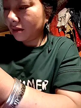 Snapshot of Sinhlinh2020 chatting on 01-17-26, 03:15 Sinhlinh2020 online show from 01-17-26, 03:15