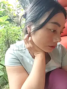 Sinhlinh2020 online show from 10-19-25, 03:31