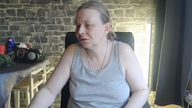 Diamond Bite online show from 12-01-25, 07:20