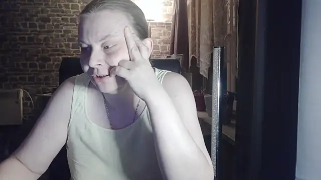 Diamond Bite online show from 10-26-25, 09:37