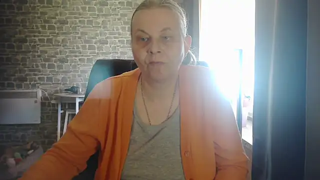 Diamond Bite online show from 11-05-25, 11:02