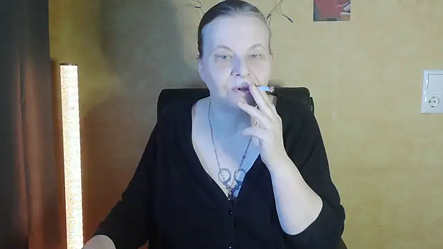 Diamond Bite online show from 11-09-25, 07:23