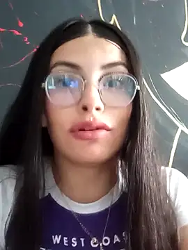 kaileyrivers online show from 04-15-26, 07:58