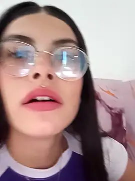 kaileyrivers online show from 04-15-26, 07:29