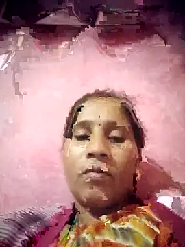 OliveGreen22 online show from 11-03-25, 08:51