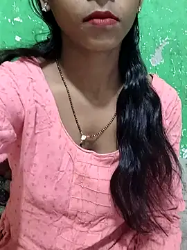 Itz Aisha   online show from 03-06-26, 05:57