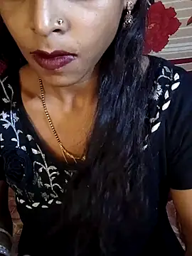 Snapshot of Itz_Aisha__ chatting on 06-17-26, 06:13 Itz Aisha online show from 06-17-26, 06:13