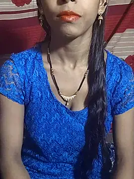 Itz Aisha   online show from 11-08-25, 05:44