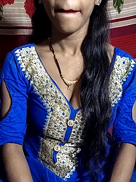 Itz Aisha   online show from 10-31-25, 06:54