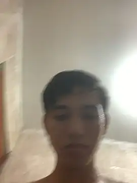 Snapshot of Alex_king17 chatting on 04-07-26, 06:37 Alex king17 online show from 04-07-26, 06:37