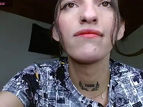 Scarlett crastrawberry online show from 03-25-26, 11:58