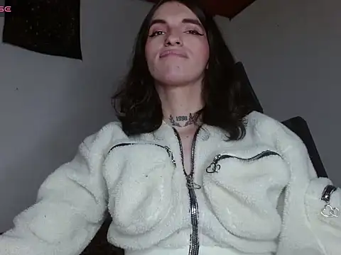 Scarlett crastrawberry online show from 04-27-26, 07:56
