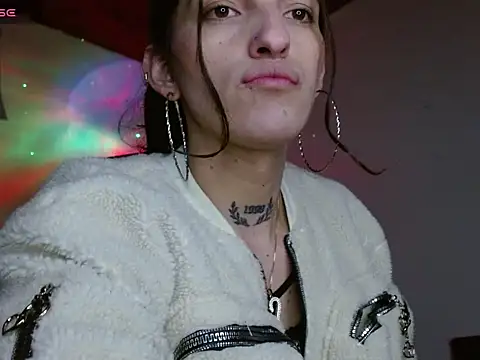 Scarlett crastrawberry online show from 05-26-26, 05:05