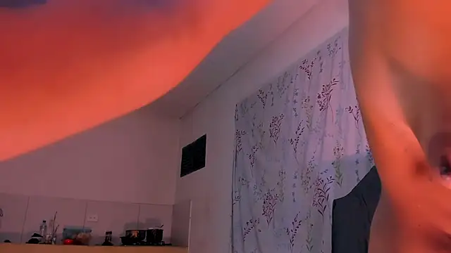 bad girl xxx online show from 04-09-26, 06:19