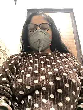 Lovely Tannu online show from 12-19-25, 04:31