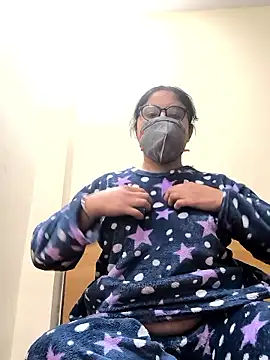 Lovely Tannu online show from 01-15-26, 12:52