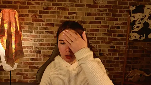 Snapshot of May_Bloom chatting on 12-02-25, 05:09 May Bloom online show from 12-02-25, 05:09