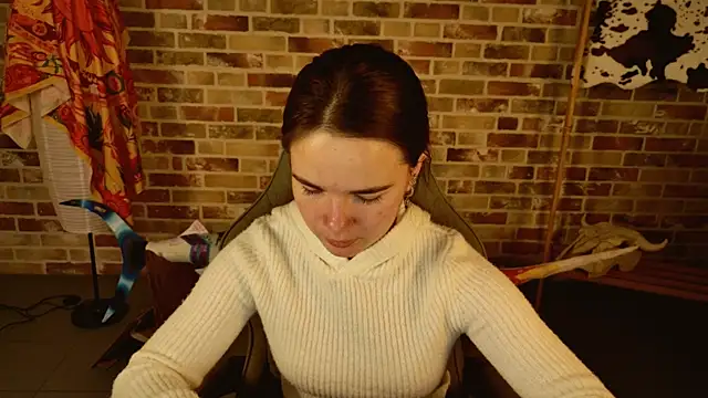 Snapshot of May_Bloom chatting on 11-12-25, 05:22 May Bloom online show from 11-12-25, 05:22