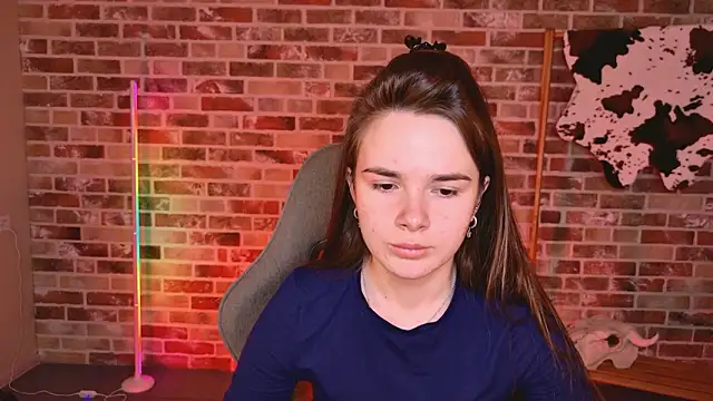 May Bloom online show from 03-16-26, 06:06