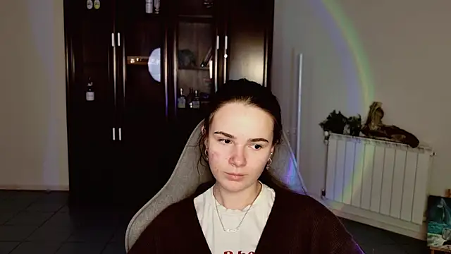 Snapshot of May_Bloom chatting on 01-08-26, 09:04 May Bloom online show from 01-08-26, 09:04