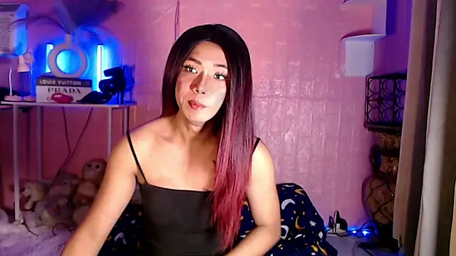 Snapshot of Katesy12 chatting on 06-03-26, 06:36 Katesy12 online show from 06-03-26, 06:36
