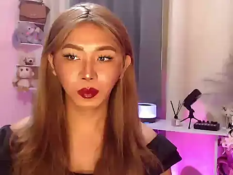 Snapshot of Katesy12 chatting on 11-17-25, 01:20 Katesy12 online show from 11-17-25, 01:20