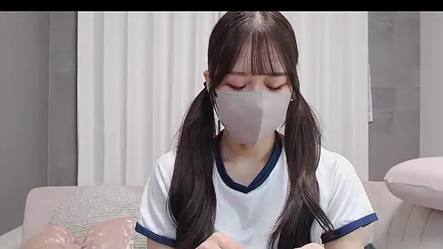 LOVE MIREI LOVE online show from 11-04-25, 11:25