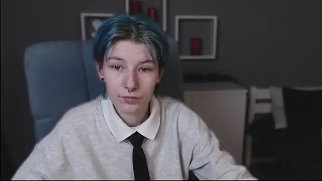 guitarandangell online show from 10-20-25, 06:48