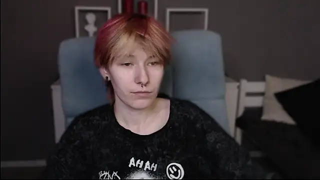 guitarandangell online show from 04-17-26, 07:33