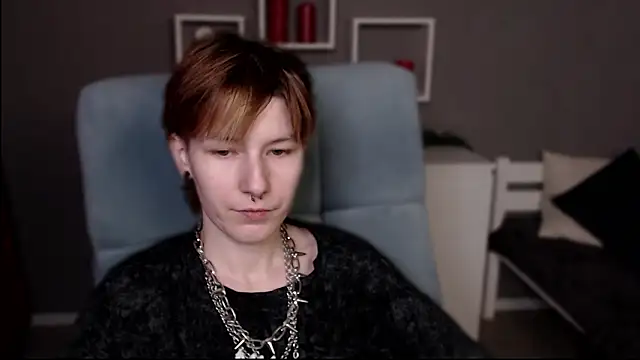 guitarandangell online show from 03-08-26, 02:04